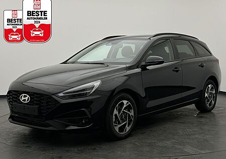 Hyundai i30 Kombi 1.5 T-GDI 48V DCT Family +NAVI+LED-SW+