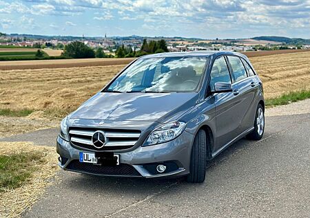 Mercedes-Benz B 180 B180 - Rentner- & Garagenwagen | 1A Zustand |