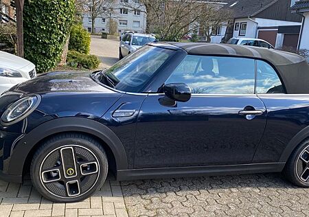 Mini Cooper S Cabrio Cooper Elektro Cabrio 1 von 999
