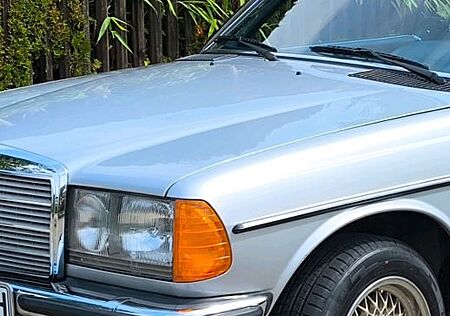 Mercedes-Benz CE 230