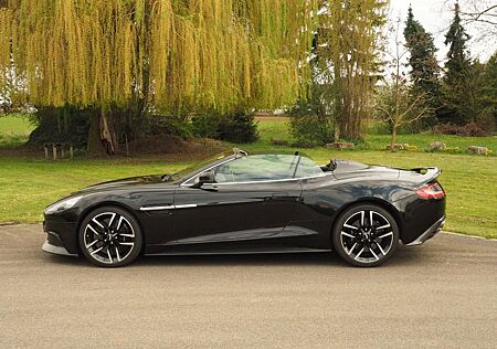 Aston Martin Vanquish Volante BRD TT3 8Spd, B&O, Carbon, MwSt