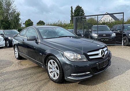 Mercedes-Benz C 180 gebraucht kaufen Mercedes-Benz C 180 BlueEFFICIENCY Coupé Aut.