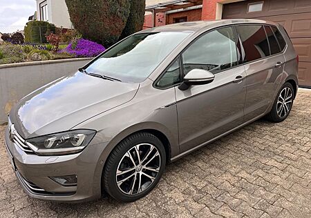 VW Golf Sportsvan Volkswagen 1.4 TSI DSG PANO ACC LOUNGE