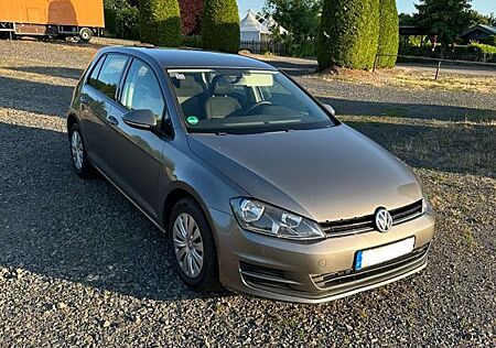 VW Golf Volkswagen 7 VII 1.6 TDI BlueMotion | 110 PS | 5-Ga