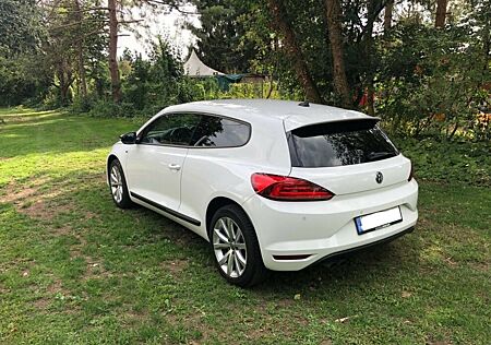 VW Scirocco Volkswagen 2.0 TDI DSG 6- Gang, Club Navi
