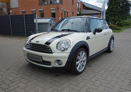 Mini Cooper Chili Panoramadach Sitzheizun