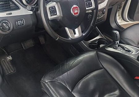 Fiat Freemont 2.0 16V Multijet Automatik Allrad L...