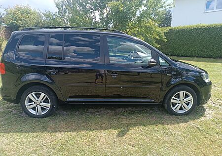 VW Touran Volkswagen 1.6 TDI MATCH MATCH