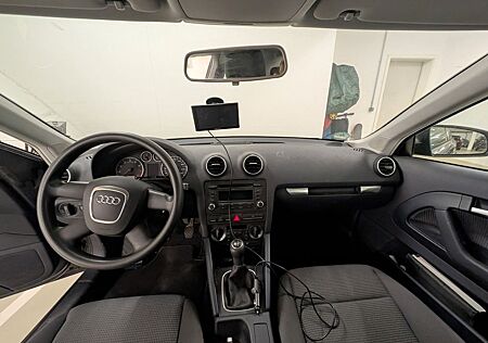 Audi A3 1.6 Attraction Attraction