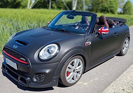 Mini John Cooper Works Cabrio - schwarz-matt - top