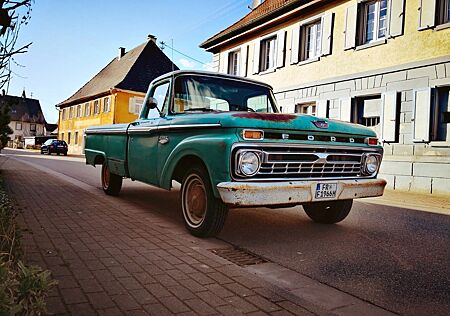 Ford F 100 Pickup Long Bed, Utility Case, Patina King