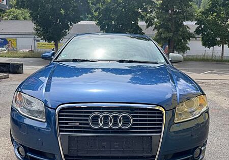 Audi A4 Lim. 2.0 TDI quattro