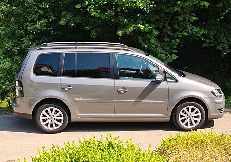 VW Touran Volkswagen Freestyle 1.4 TSI, 140 PS, Manuel Benzin