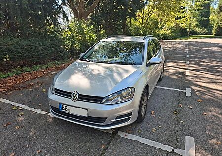 VW Golf Volkswagen 1.2 TSI BMT Trendline Variant Trendline