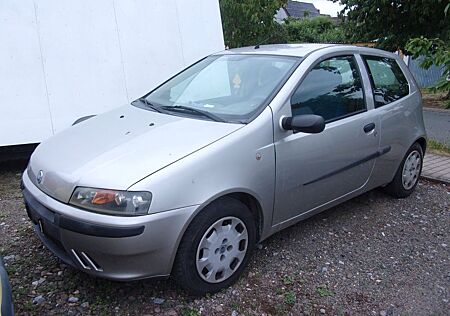 Fiat Punto 1.2 8V Active