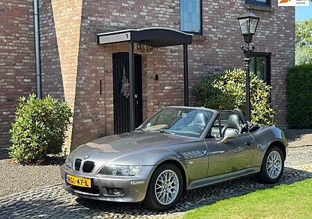 BMW Z3 Roadster 1.9i sportline Widebody klima Mooi!