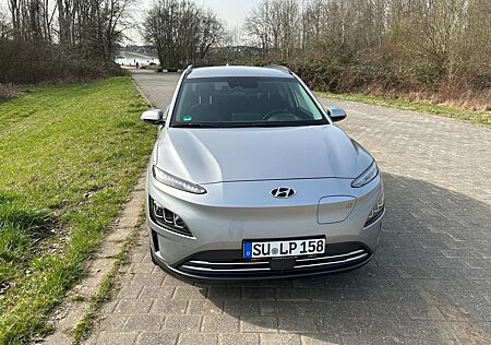 Hyundai Kona Elektro ELEKTRO 100kW -