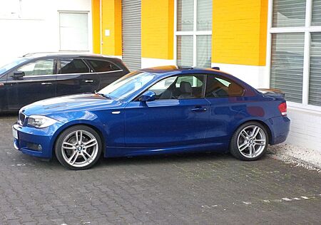 BMW 125 gebraucht kaufen BMW 125i Coupe M Sportpaket Navi Xenon S-Dach PDC