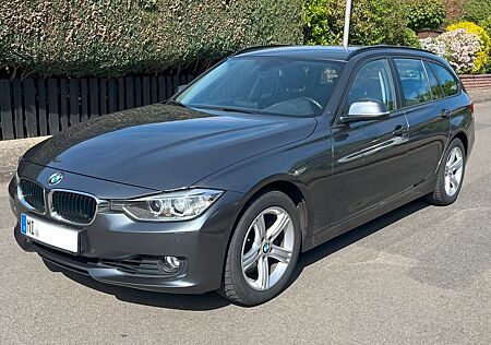 BMW 330d xDrive Touring Automatik