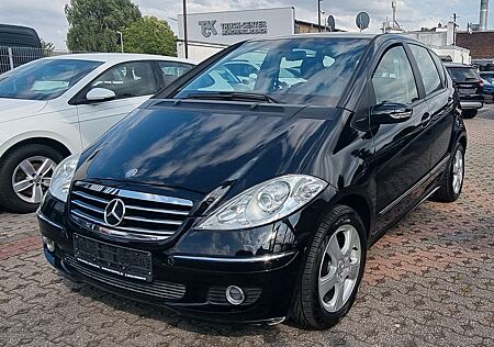Mercedes-Benz A 200 AVANTGARDE-AUTOMATIK-KLIMA-SITZHZ-CHECKHFT