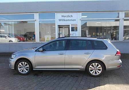 VW Golf Volkswagen Variant 1.4 TSI Comf. Navi,AHK, LED