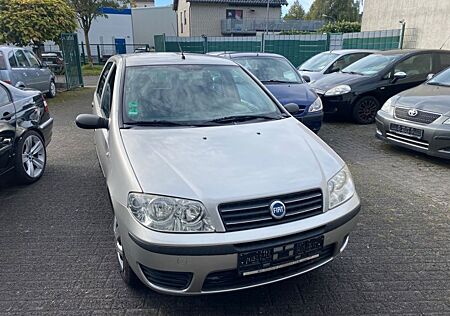 Fiat Punto 1.2 Gepflegt Tüv09/26