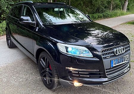 Audi Q7 3.0 TDI (DPF) quattro tiptronic -