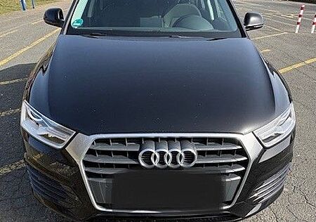 Audi Q3 1.4 TFSI cylinder on d. S tronic sport sport