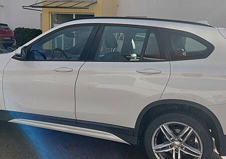 BMW X1 sDrive18d Sport Line Steptronic Sport Line