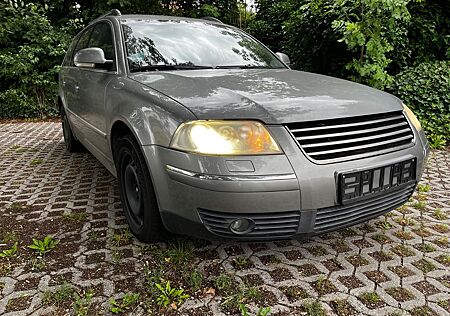 VW Passat Variant Volkswagen 2.0TDI Highline Variant Highline