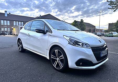 Peugeot 208 1.2 Allure PureTech 110 STOP & START Allure
