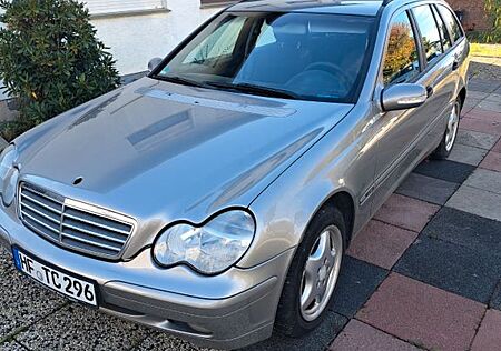 Mercedes-Benz 220 gebraucht kaufen Mercedes-Benz 220 200 CDI