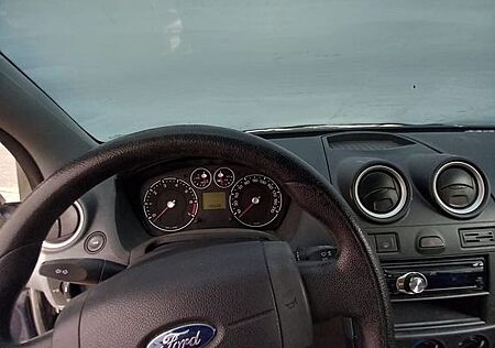 Ford Fiesta 1,3 44 kW Fun X Fun X