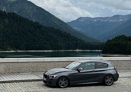 BMW M135i M-Perf. / Heckantrieb / H&K / Kamera