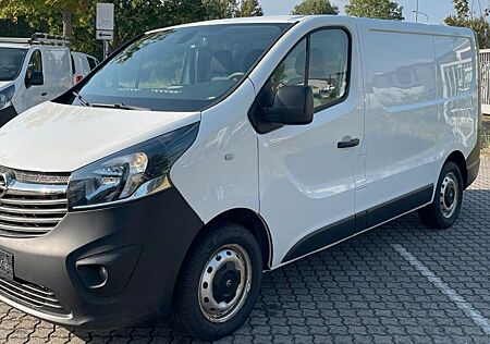 Opel Vivaro Klima Kamera PDC