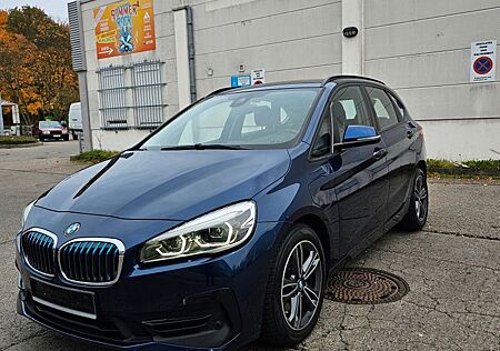 BMW 225 xe Sport Line *TÜV NEU*AUTOMATIK*HYBRID*