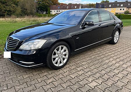 Mercedes-Benz S 350 BlueTEC 4MATIC L -