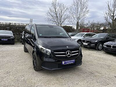 Mercedes-Benz V 300 d Lang Night-Paket 7-SITZ+AHK+MEMORY+1HAND