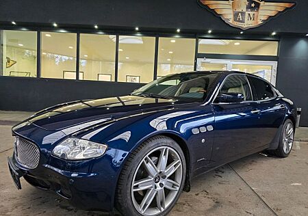 Maserati Quattroporte Executive GT SSD/NAVI/BLAU-Metallic