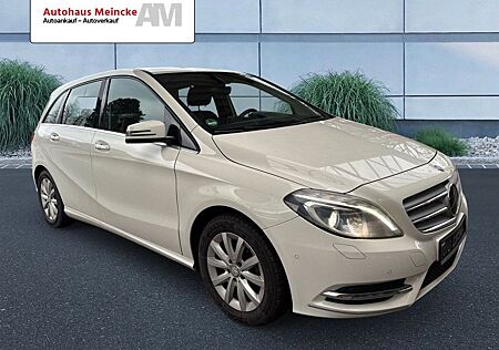 Mercedes-Benz B 180 BlueEfficiency *Bi-Xenon*SHZ*KLIMA*NAVI