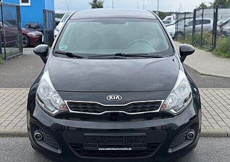 Kia Rio FIFA World Cup Edition 26 TKM/ TÜV Neu