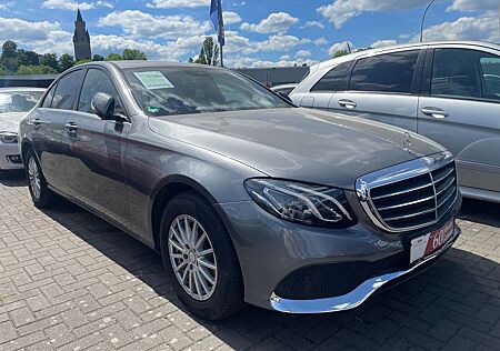 Mercedes-Benz E 200 d *AHK + 2. Hd. + Soundsystem + Navi + LED