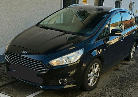 Ford S-Max 2,0 EcoBlue 110kW Vignale Auto Vignale