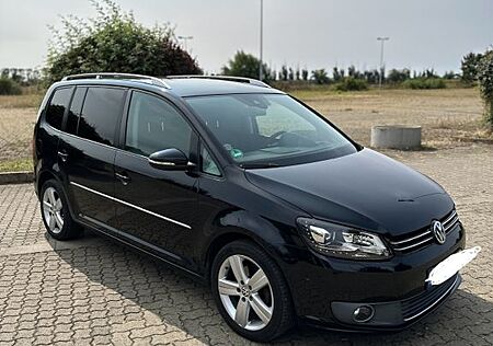 VW Touran Volkswagen 1.4 TSI 140 PS DSG -1. Hand Unfallfrei