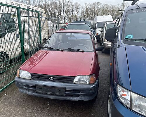 Toyota Starlet 1.3 XLi