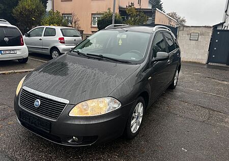 Fiat Croma 2.2 16V