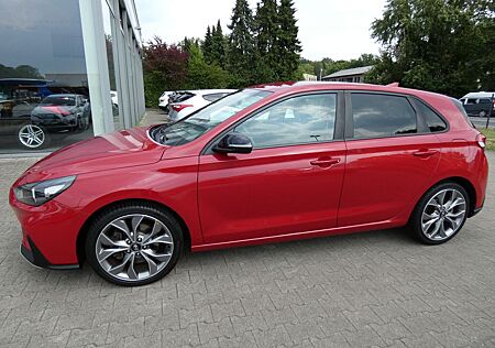 Hyundai i30 N Line*2HAND*NAVI*RFK*PDC*SHZ*KLIMA*ALU*