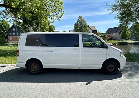 VW T5 Caravelle Volkswagen , langer Radstand