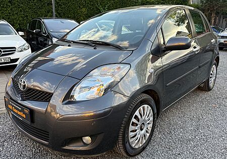 Toyota Yaris Life*AUTOMATIK*GARANTIE*TÜV-NEU