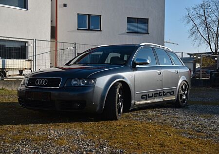 Audi S4 4.2 quattro Avant -
